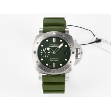 PAM1055 Luminor Submersible 42mm Verde Militare VSF 1:1 Best Edition on Green Rubber Strap P.900 Clone