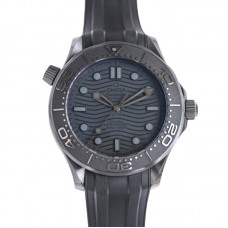 Seamaster Diver 300M Co-Axial Master Chronometer 43.5mm 210.92.44.20.01.003 on Rubber Strap Seamaster Diver 300M Co-Axial Master Chronometer 43.5mm 210.92.44.20.01.003 on Rubber Strap