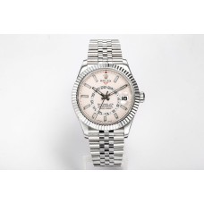 Sky-Dweller 326934 Off-White Dial in White Gold