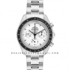 Speedmaster Professional Apollo 13 Silver Snoopy Award on Bracelet Speedmaster Professional Apollo 13 Silver Snoopy Award on Bracelet